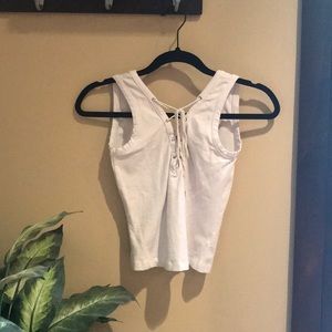 Fun little white tie up crop tank